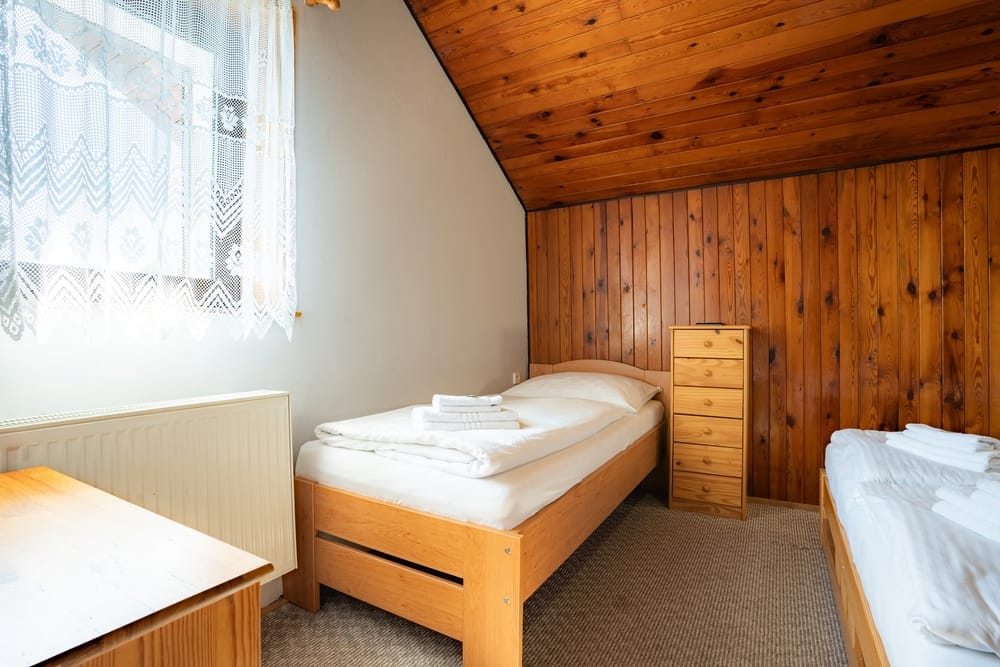 Ikonická horská chata Ještědka, Liberec