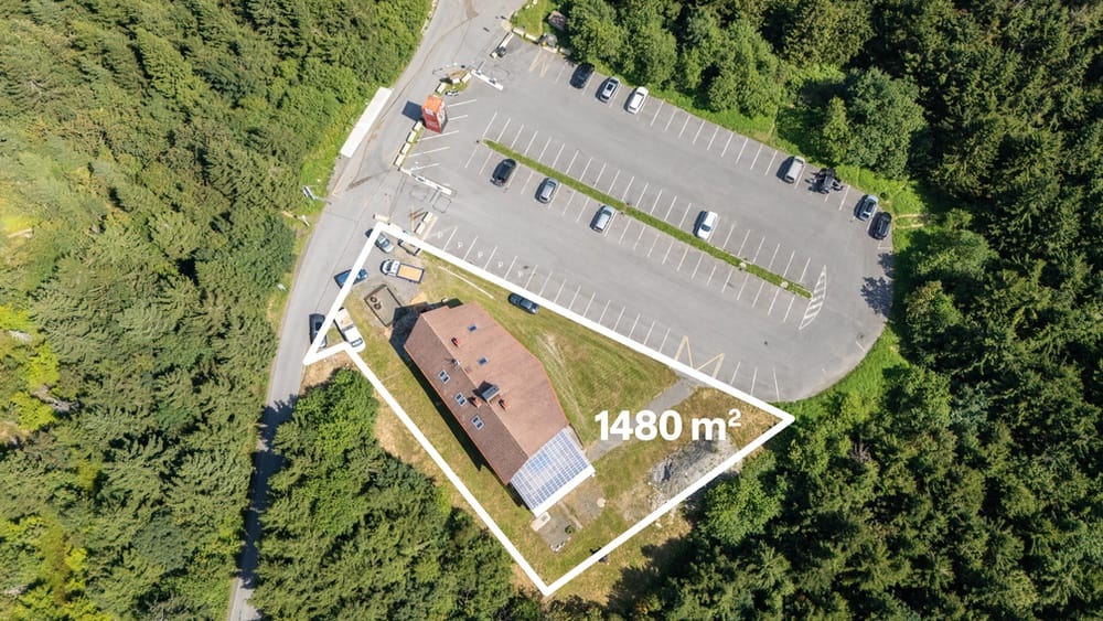Ikonická horská chata Ještědka, Liberec