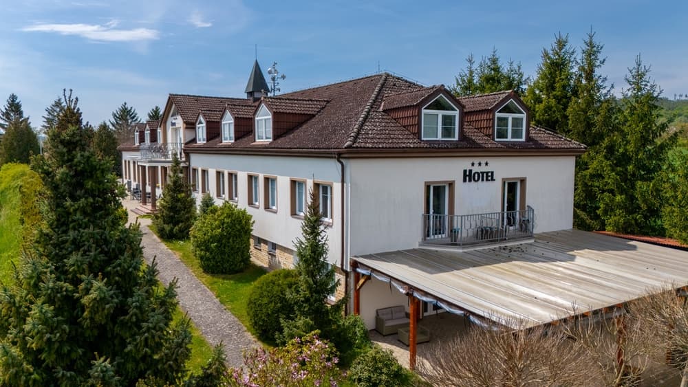 Tříhvězdičkový Hotel Brada na prodej