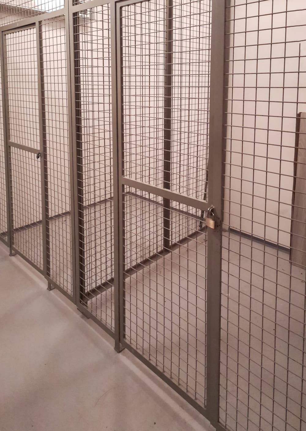 Pronájem prostorného 1+kk s útulnou předzahrádkou