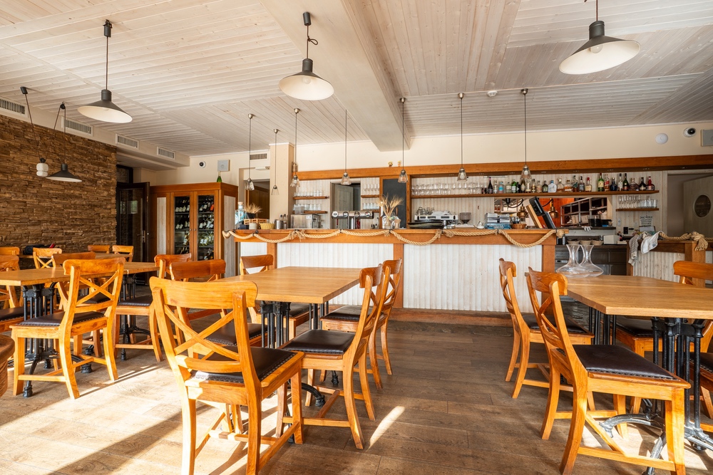 Zařízená Restaurace Nad jezerem, Doksy - Staré Splavy