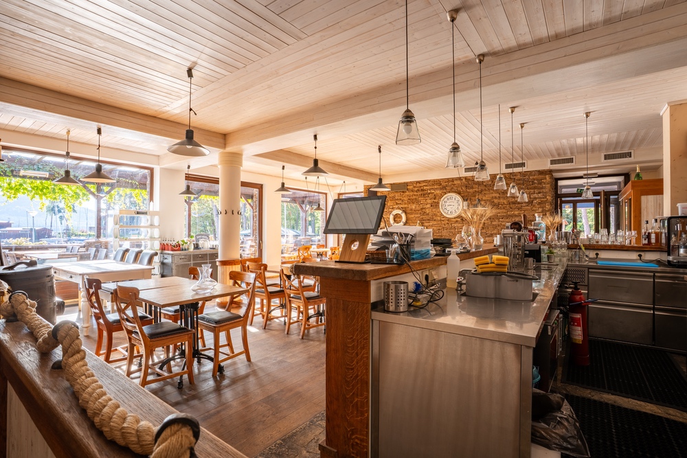 Zařízená Restaurace Nad jezerem, Doksy - Staré Splavy