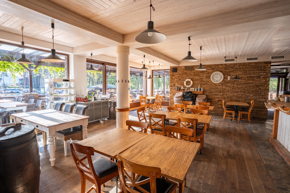 Zařízená Restaurace Nad jezerem, Doksy - Staré Splavy