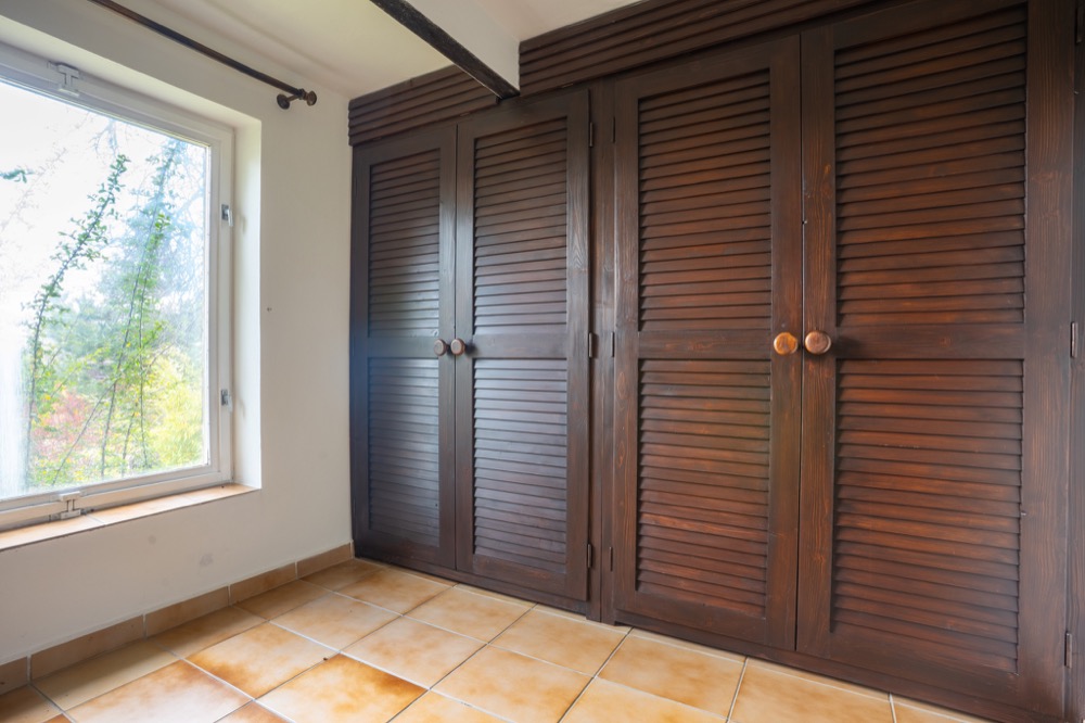 Vícegenerační rodinná vila 320 m² s garáží, bazénem a udržovanou zahradou