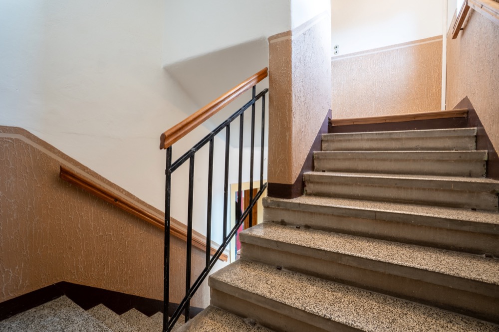 Vícegenerační rodinná vila 320 m² s garáží, bazénem a udržovanou zahradou