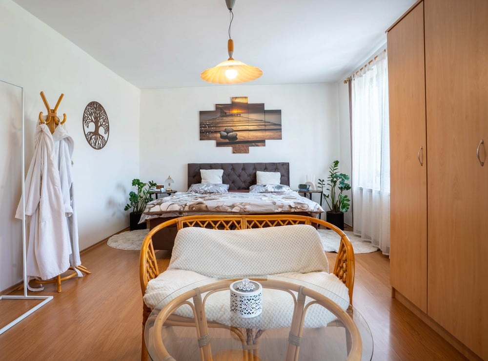 Vícegenerační rodinný dům 300 m² s garáží, zahradou a nerušeným výhledem na Ještěd