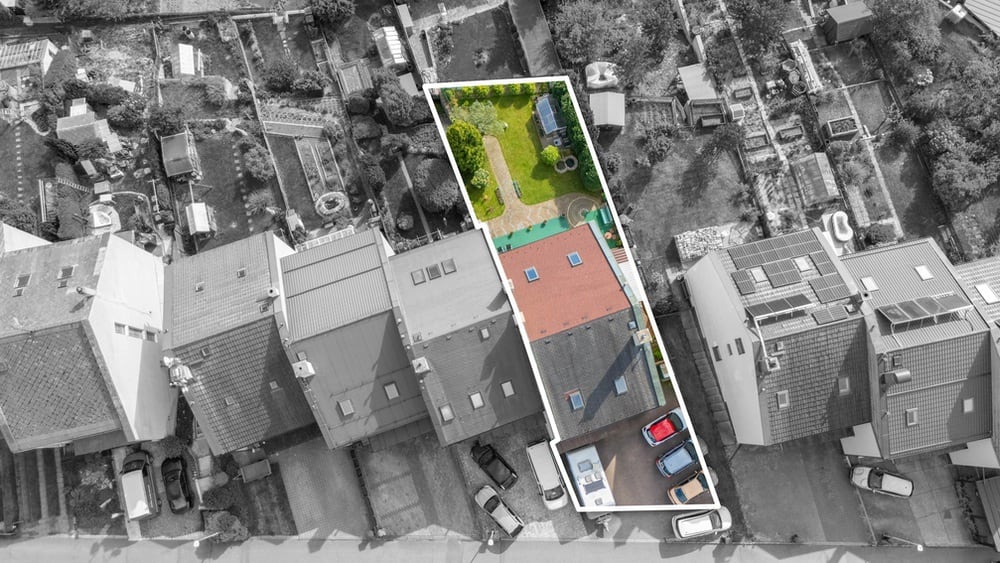 Vícegenerační rodinný dům 300 m² s garáží, zahradou a nerušeným výhledem na Ještěd