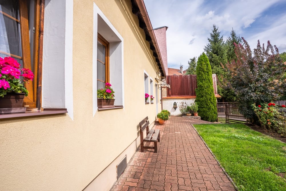 Rodinný dům 3+1 v klidné části Sezemic, Rtyně nad Bílinou
