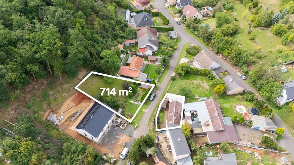 Rodinný dům 3+1 v klidné části Sezemic, Rtyně nad Bílinou