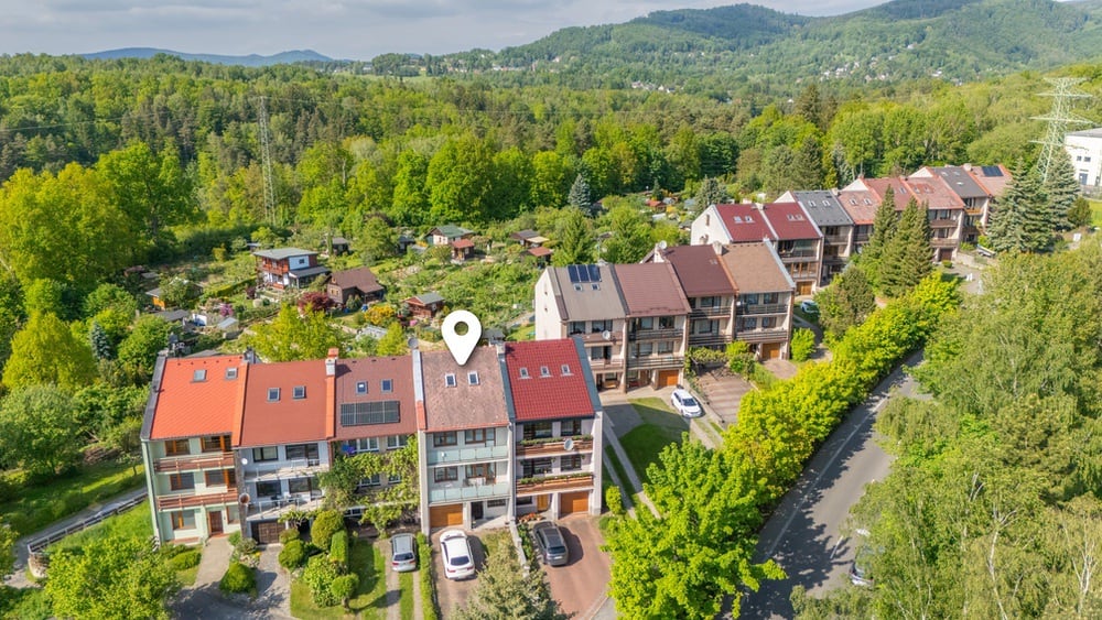 Řadový dům 6+1 se zahradou a výhledem na Ještěd, Liberec - Ruprechtice