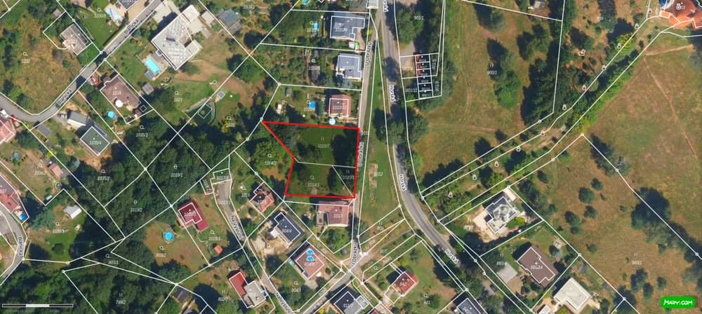 Unikátní a velký stavební pozemek 1100 m² v žádané liberecké lokalitě