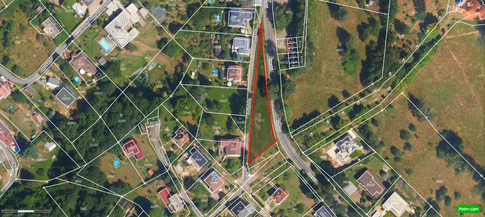 Stavební pozemek 935 m² v žádané liberecké lokalitě - Horská