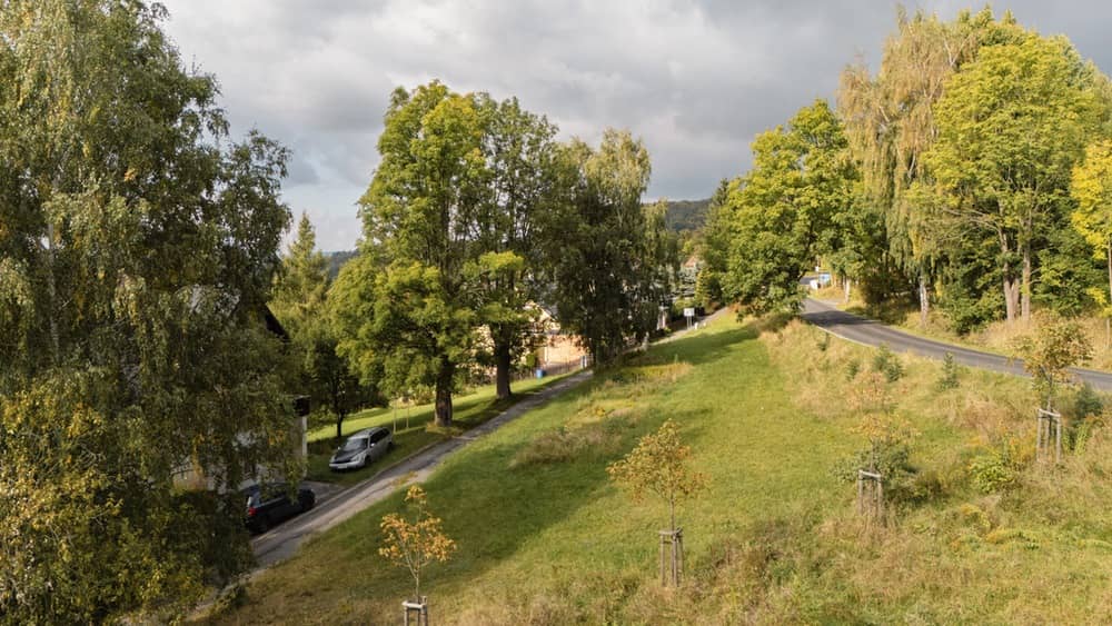 Stavební pozemek 935 m² v žádané liberecké lokalitě - Horská