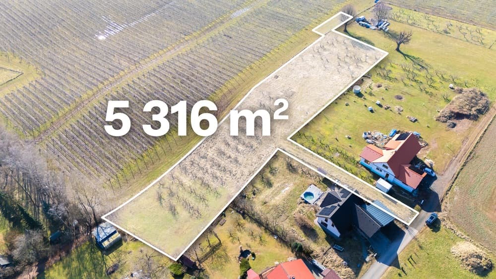 Stavební pozemek 5316 m² v obci Tatobity na úpatí nejvyšší hory Českého ráje Kozákova
