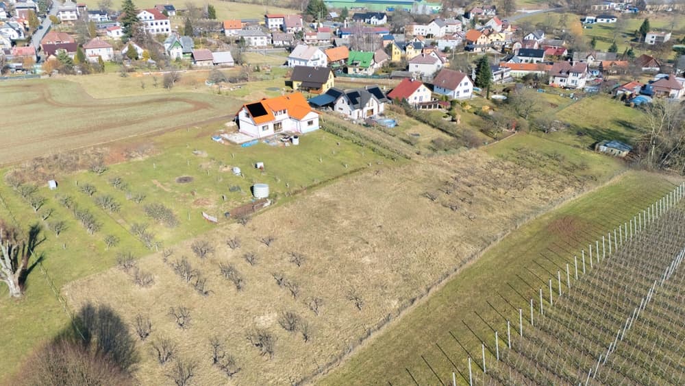 Stavební pozemek 5316 m² v obci Tatobity na úpatí nejvyšší hory Českého ráje Kozákova