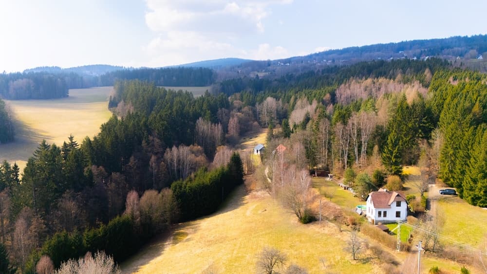 Stavební pozemek 1503 m² v naprostém obklopení přírodou